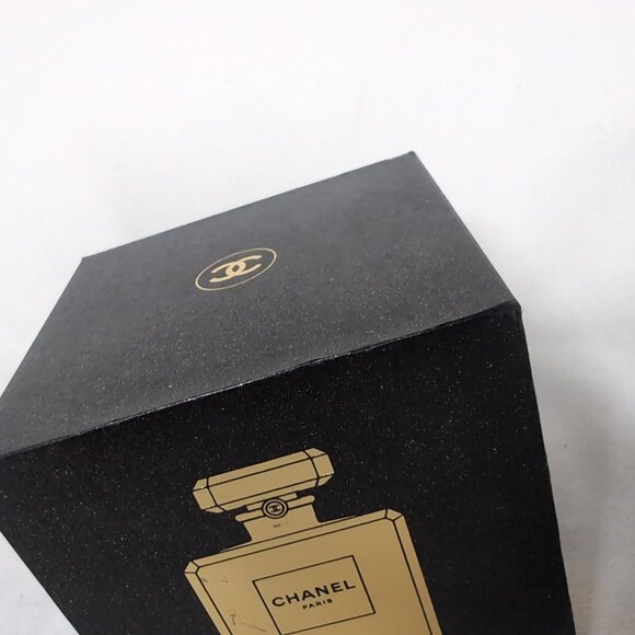 Chanel LED Stars Christmas Display Stand Black Gold Perfume Deer Box Riser Light - Picture 10 of 16